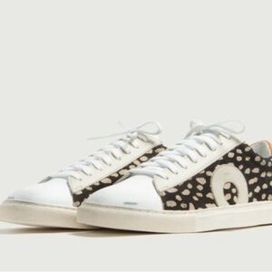 Oliver Cabell Women'sLow 1 Black and Tan Sneakers